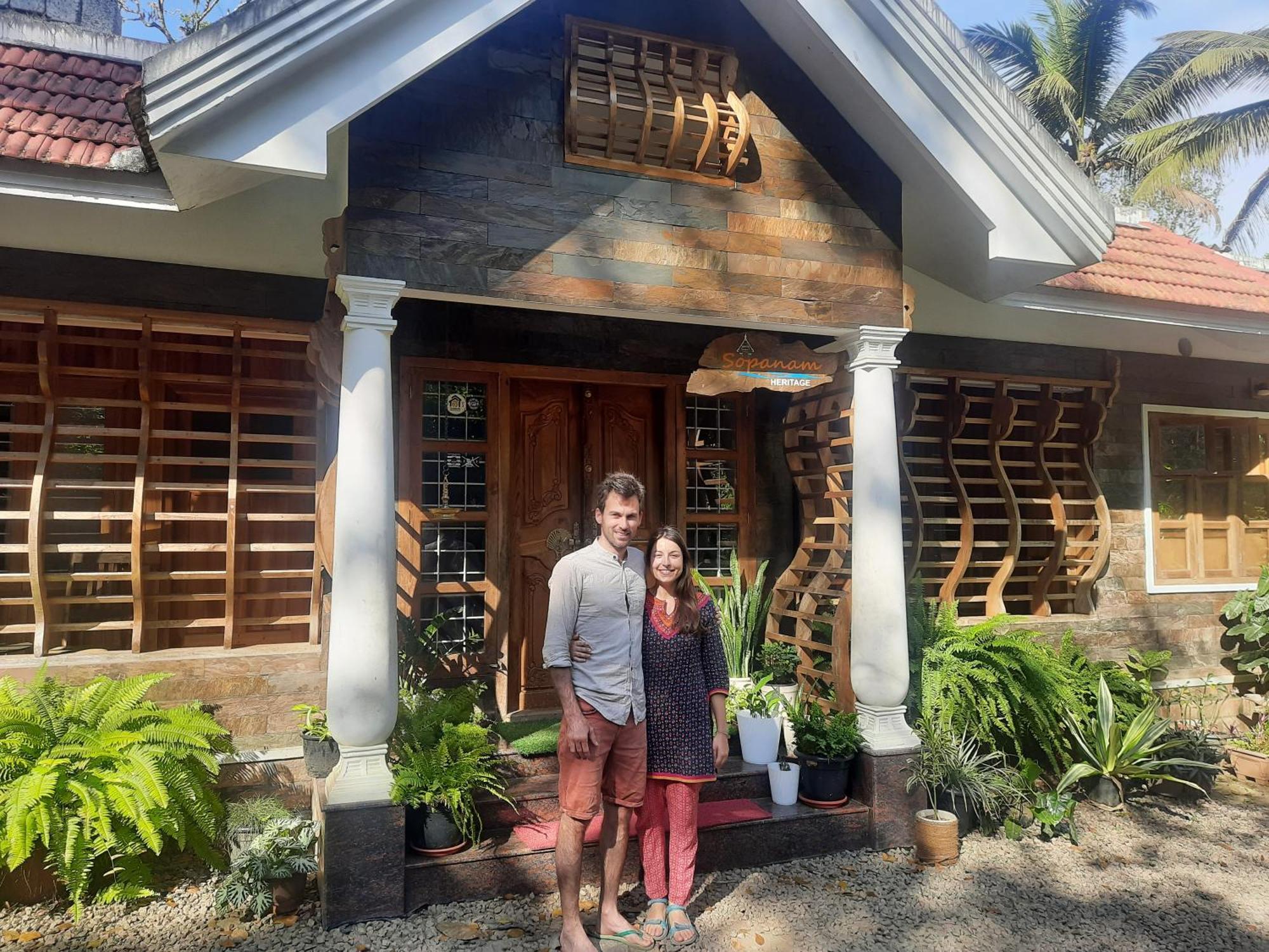 Sopanam Heritage Thekkady Luaran gambar
