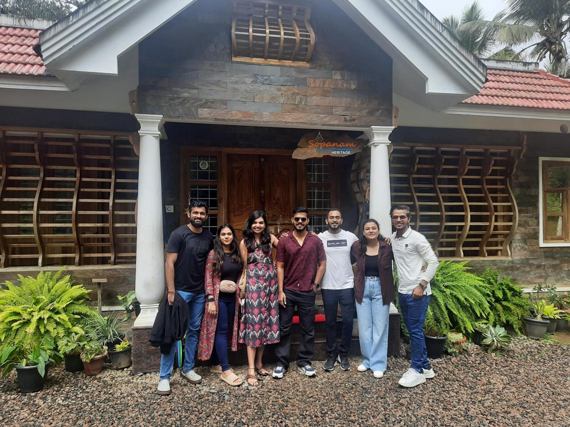 Sopanam Heritage Thekkady Luaran gambar