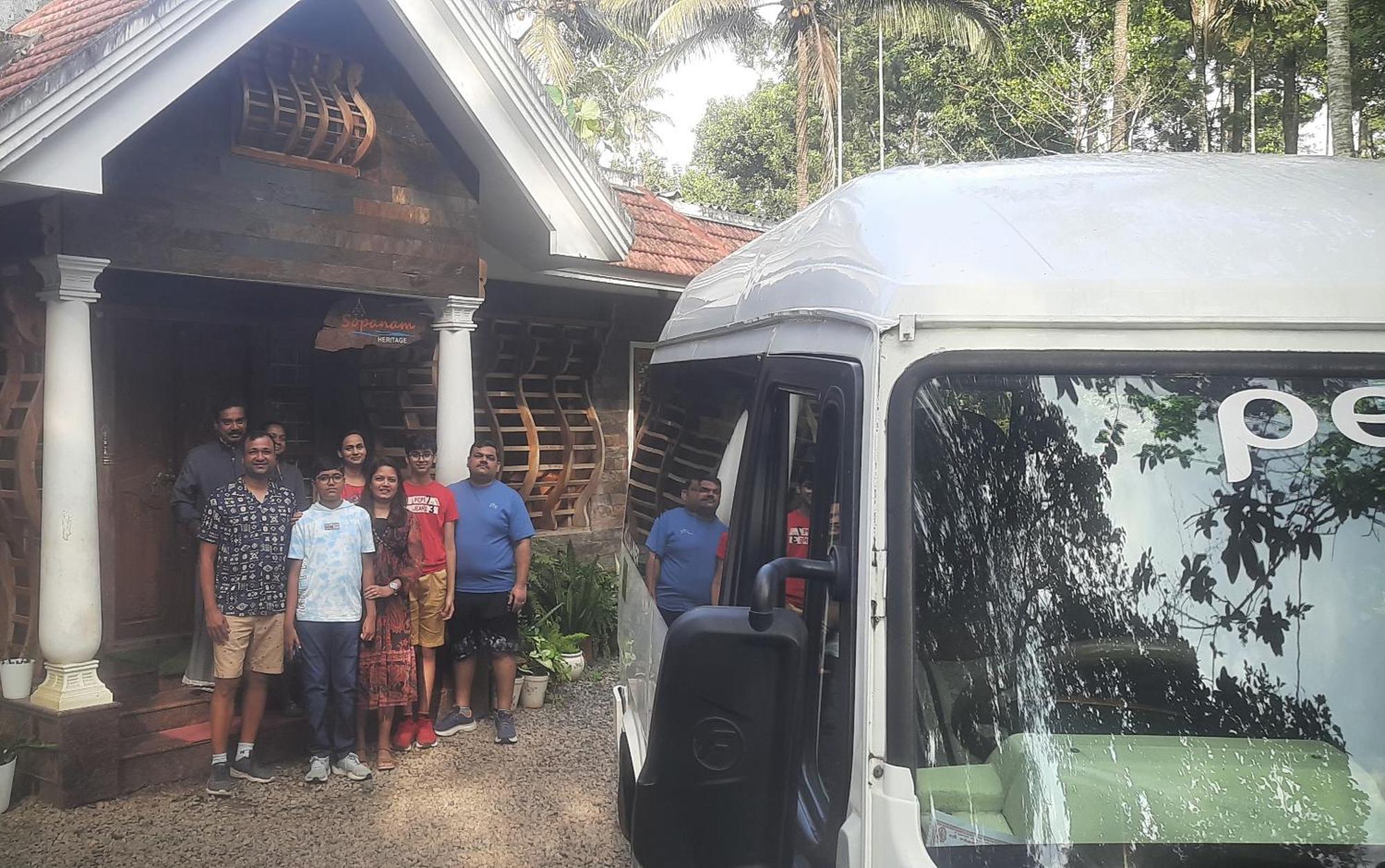 Sopanam Heritage Thekkady Luaran gambar